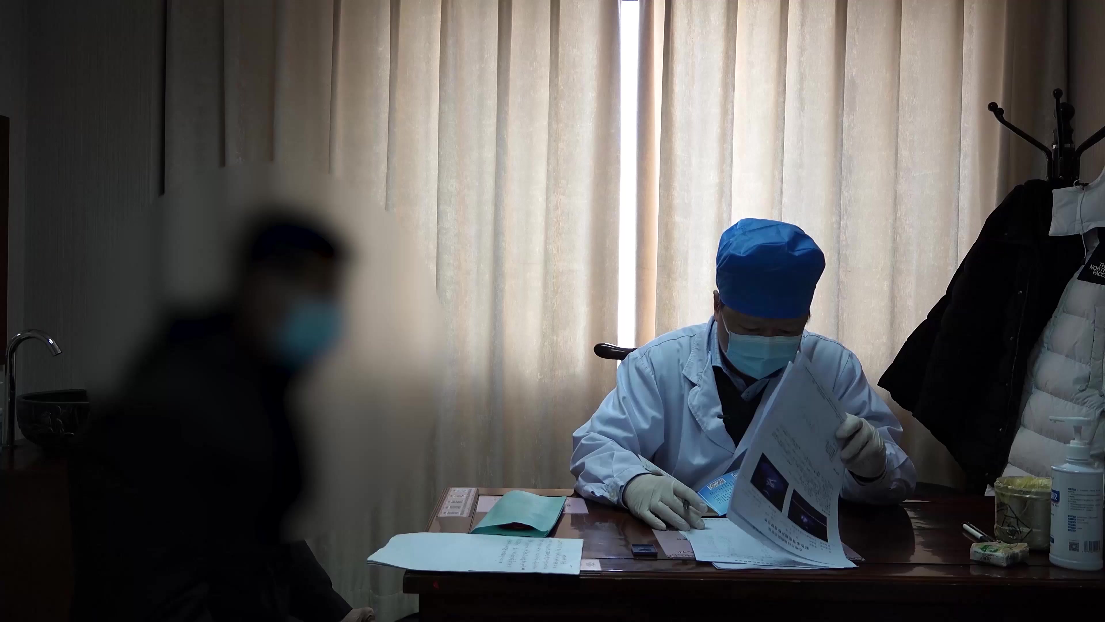 痰湿痹阻证：60岁肝硬化患者腹胀消瘦肢痛的健脾通络调治