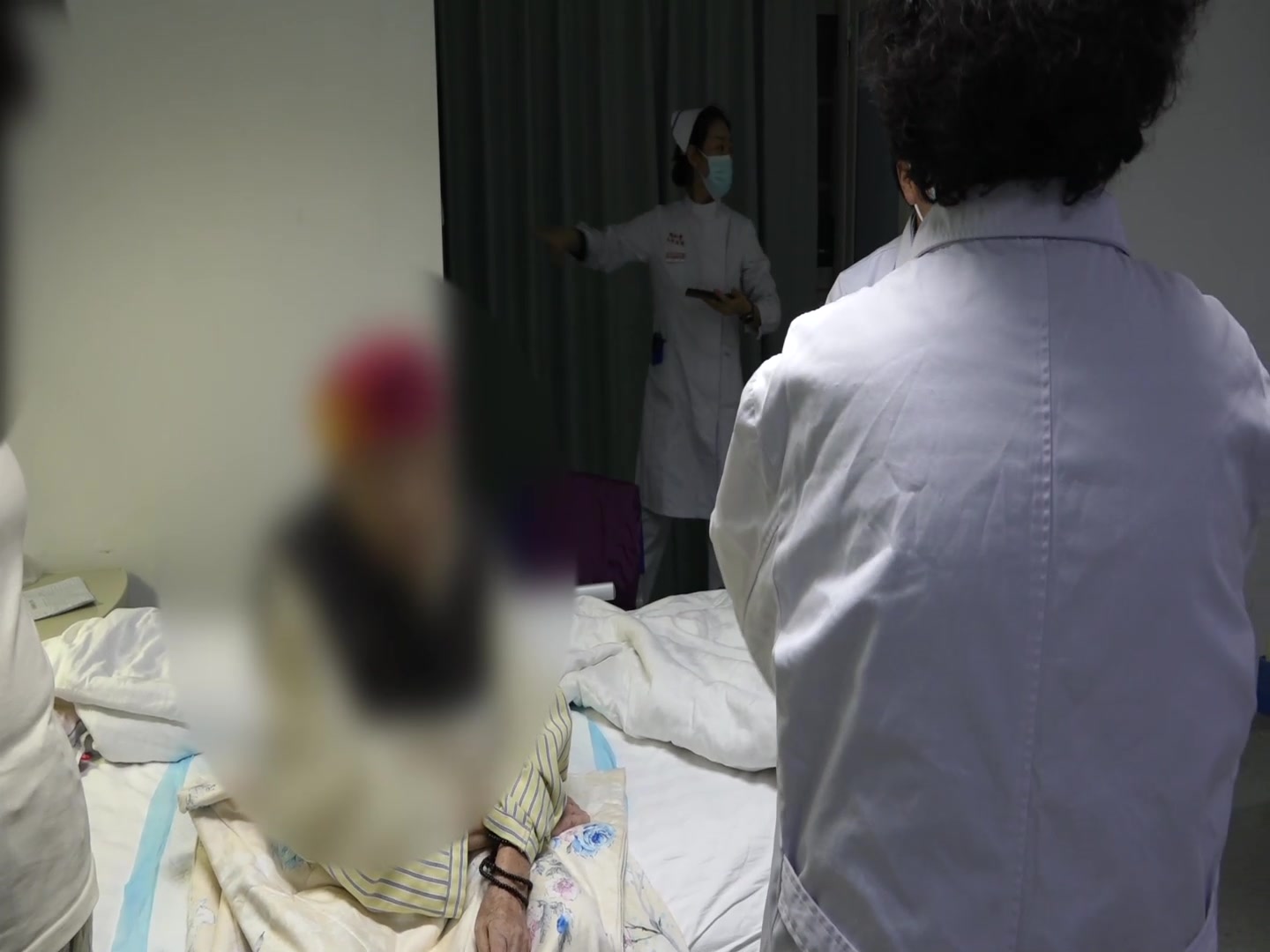 气虚水停肺燥痰阻：88岁老妇水肿失眠的益气清燥利水法