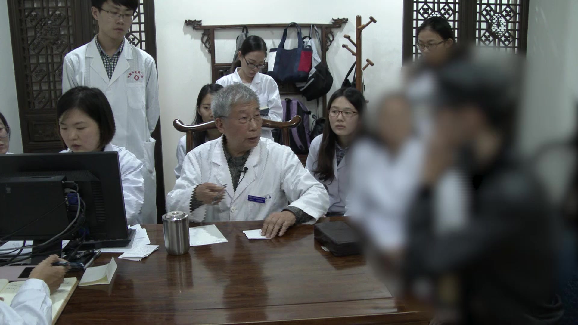 心阳不足肝气郁结：24岁男性焦虑抑郁的温阳解郁安神法