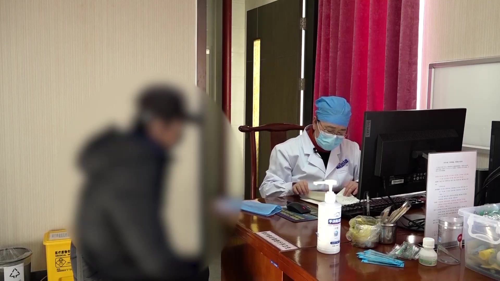 肝郁化火上热下寒：54岁糖尿病失眠患者的清上温下安神法