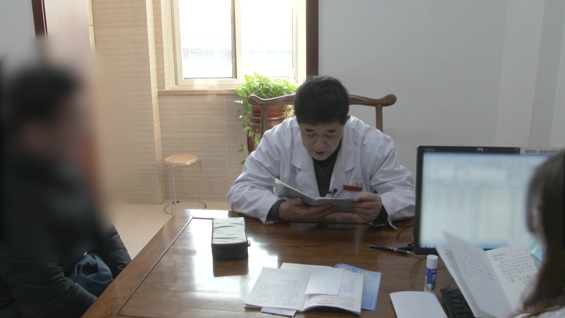 阴虚内热：27岁男性虚劳后余热未清之清热解毒法