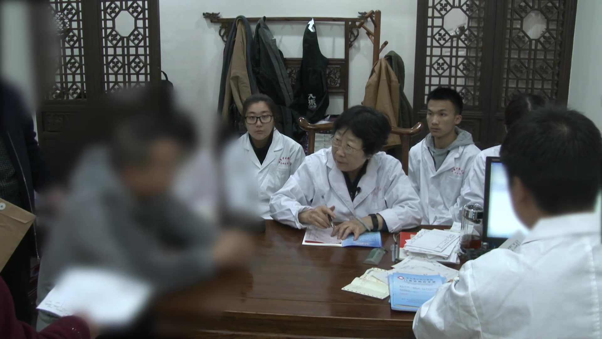 脾虚寒湿：48岁糖尿病男性胃酸烧心的健脾化湿法
