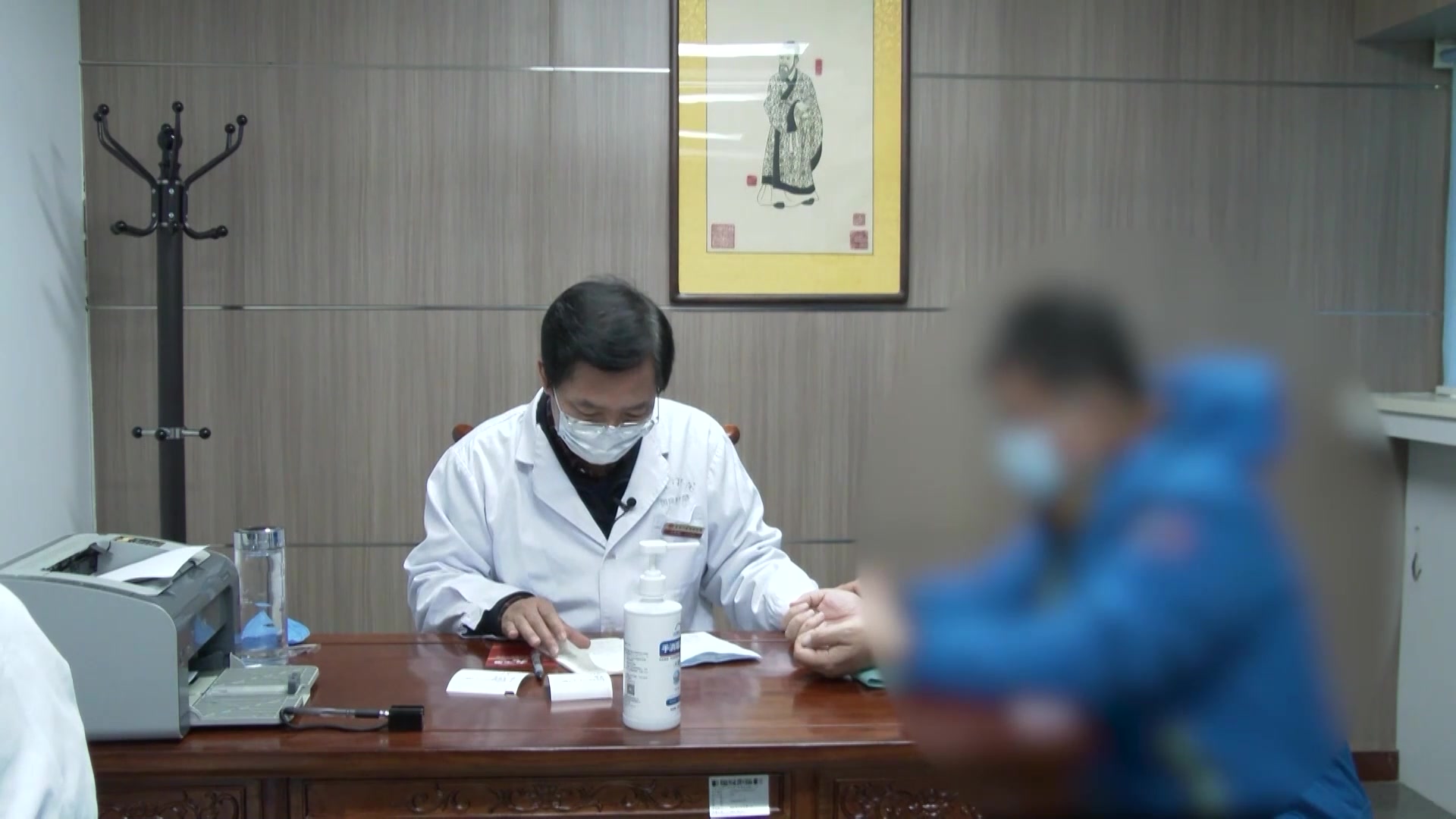 脾肾亏虚湿浊内停：51岁IgA肾病肌酐升高之稳定病情争取移植法