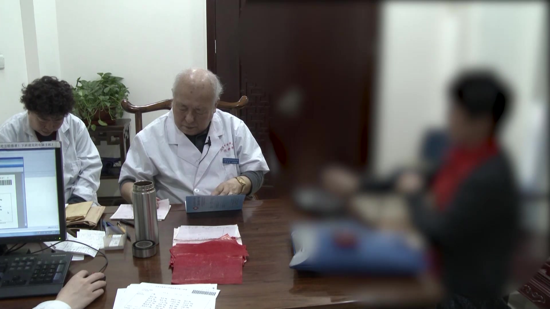 肝肾阴虚面生褐斑：38岁女性黄褐斑的调肝清热消斑法