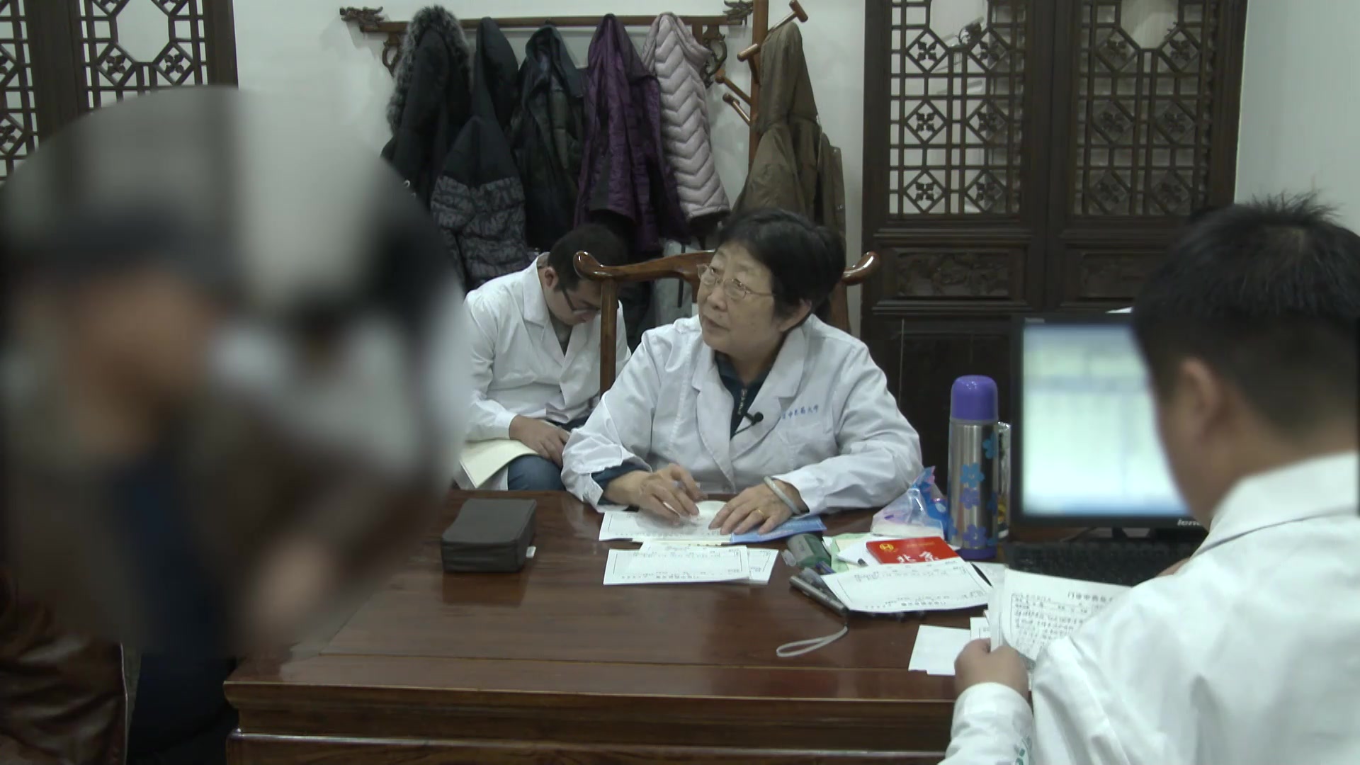 脾虚湿阻痰浊痹胸：53岁男性脑梗后胸闷恶心之通阳化痰法