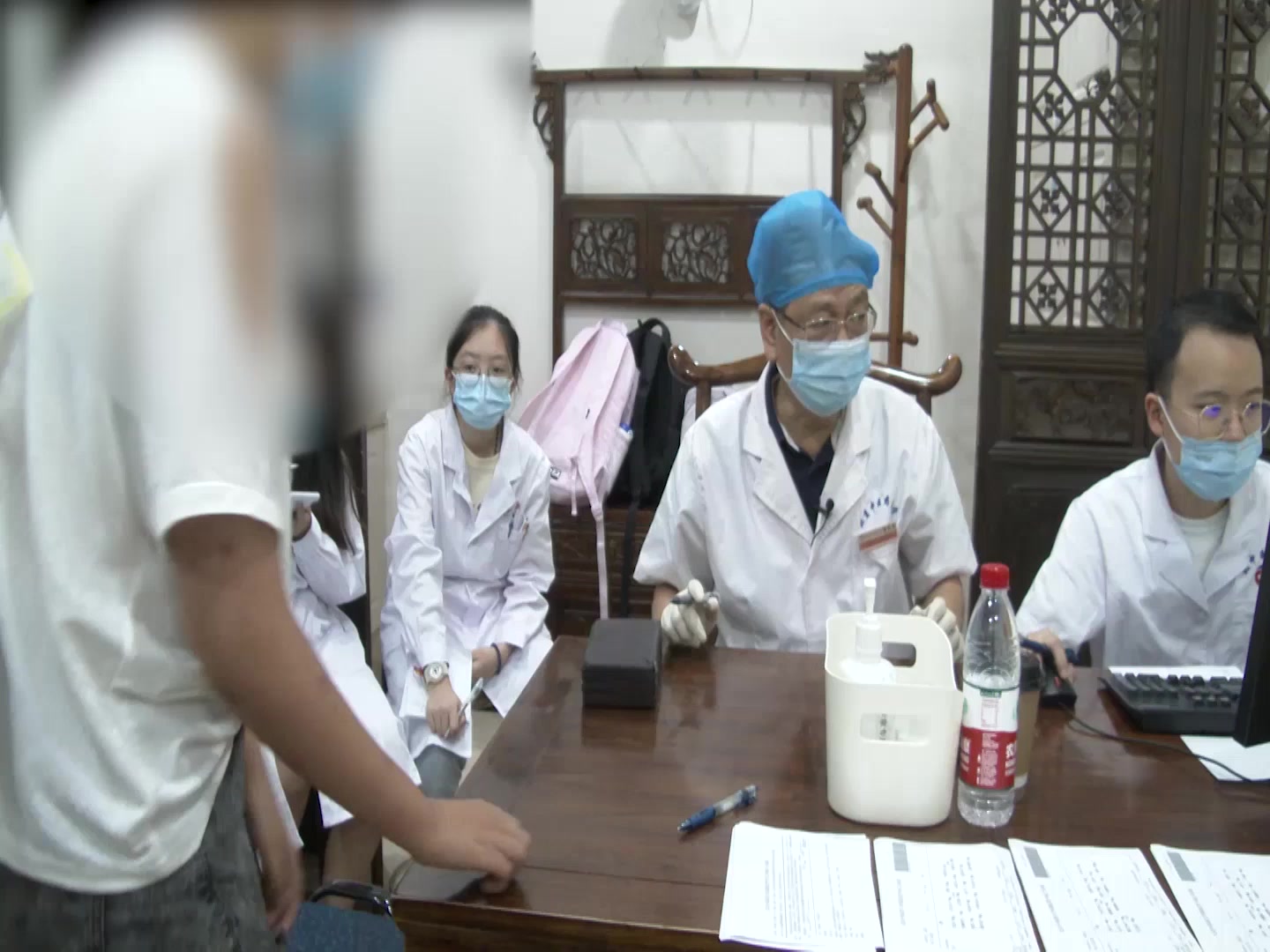 肝郁化火痰热内扰：23岁女性郁病复发失眠噩梦的疏肝清热化痰法
