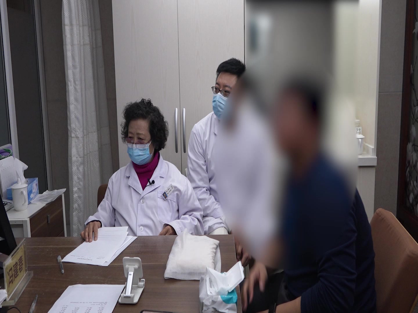 精血亏虚 肝火内扰：33岁产后痤疮虚汗的清热养血法