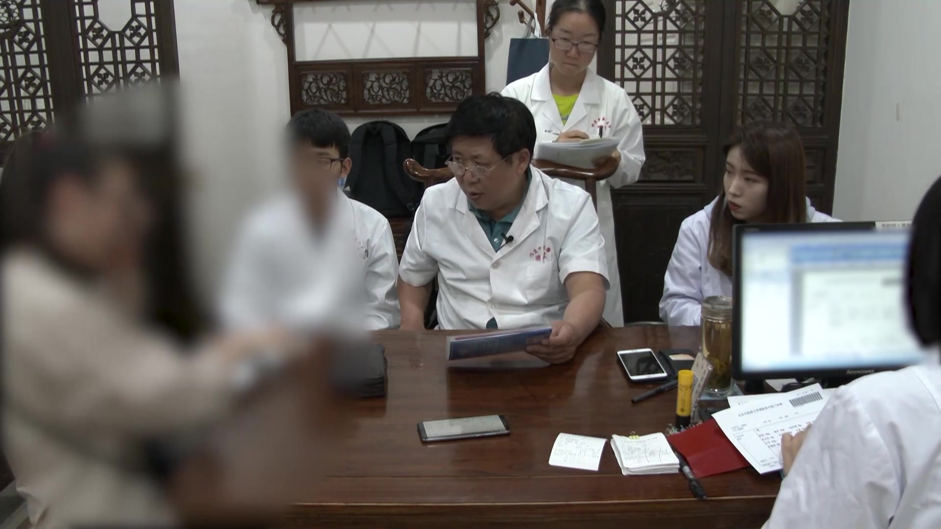 寒凝血瘀肝血不足：28岁女性痛经量少得热减的温经散寒法