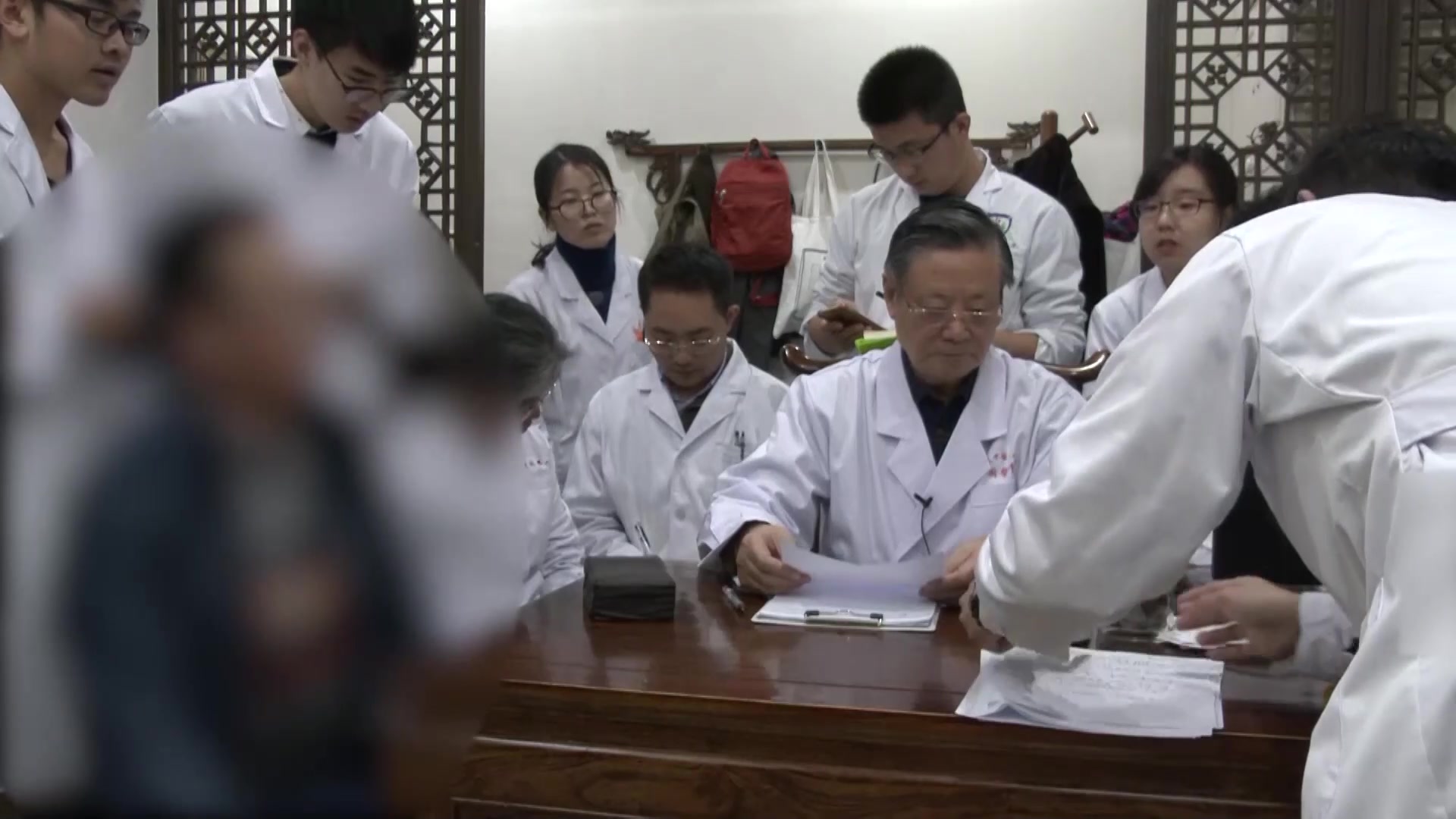 湿热瘀阻精室：36岁软件工程师不育伴精液不液化之清热利湿通络法