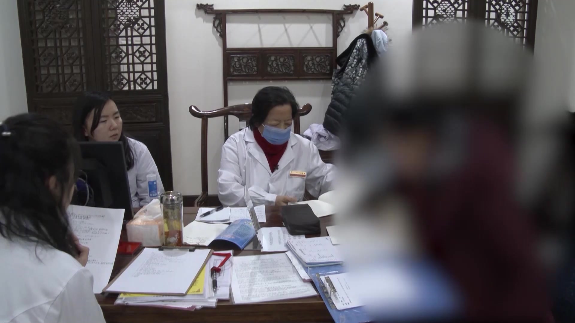 脾肾阳虚肝郁：32岁备孕女性月经量少伴膀胱炎的中药调治