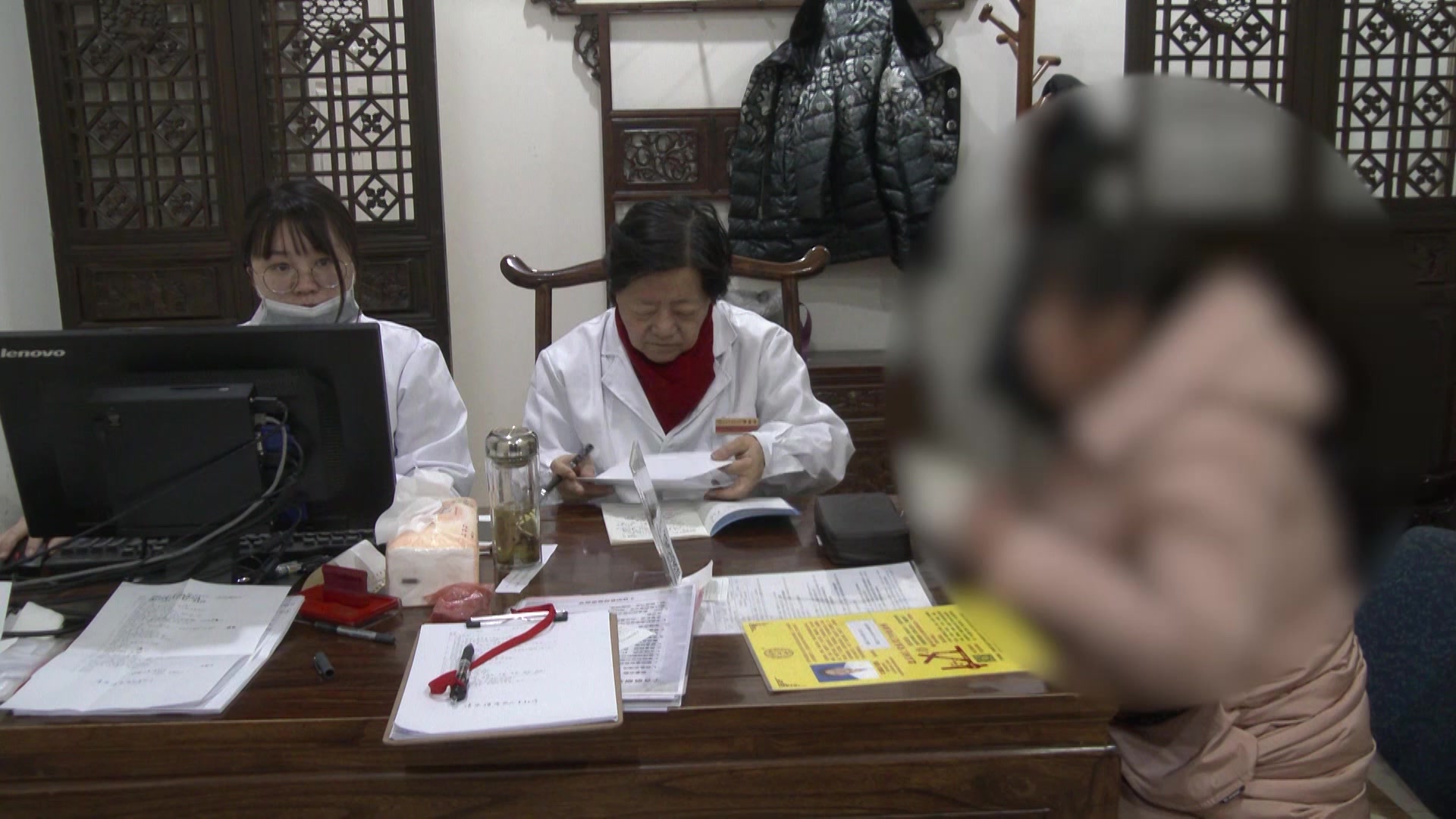 寒凝胞宫：43岁女性HPV阳性伴小腹冰凉月经量少的温经散寒调治