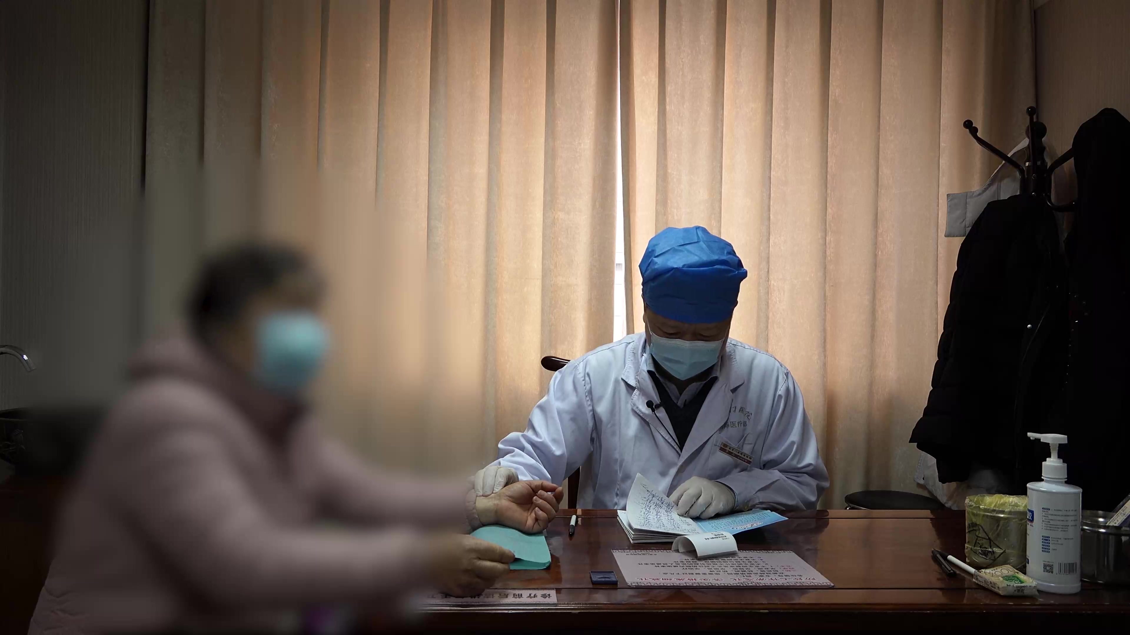 痰气交阻脾虚肝郁：58岁子宫内膜癌患者咽中异物感的健脾理气化痰法