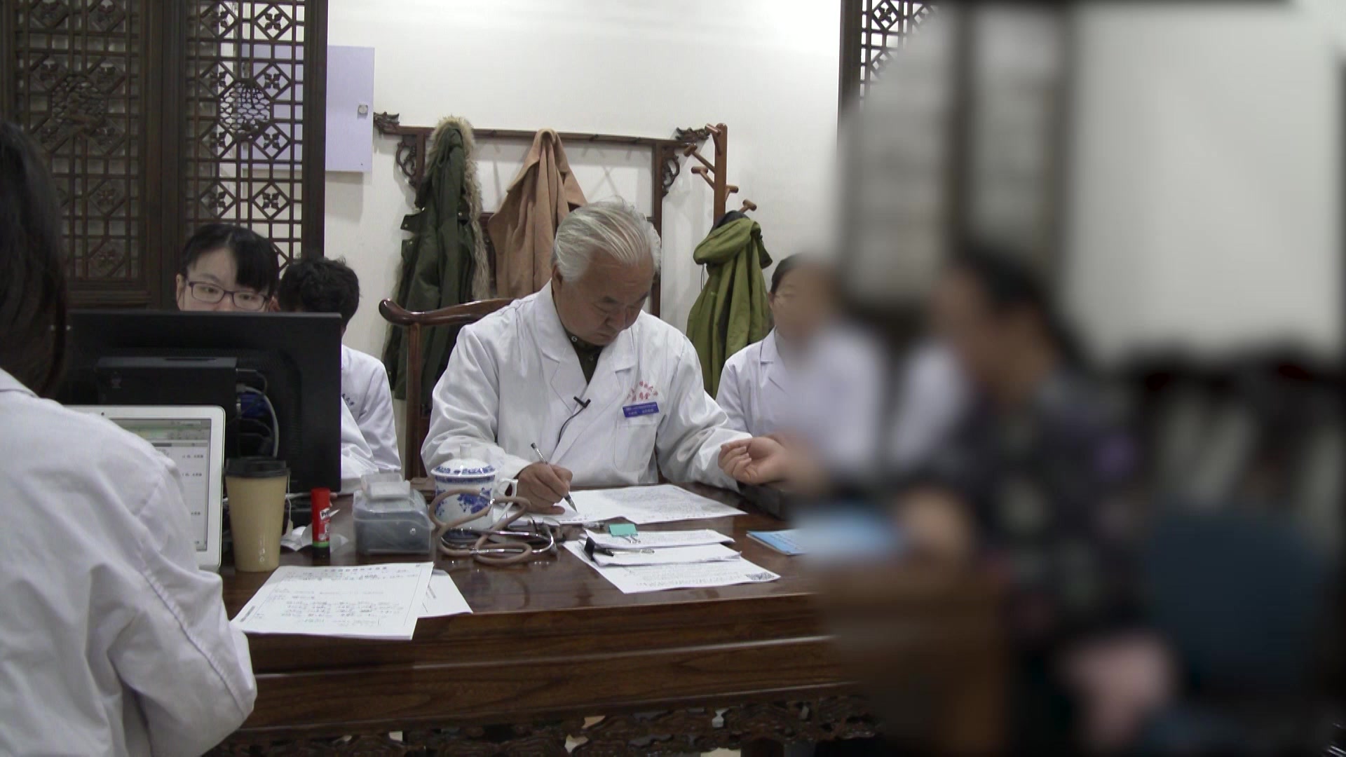 肾虚肝郁气血不足：31岁女性月经不调伴不孕的中药调周法
