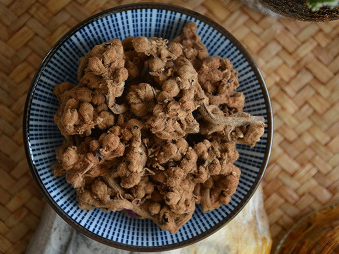枇杷花