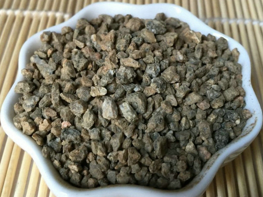 麦饭石